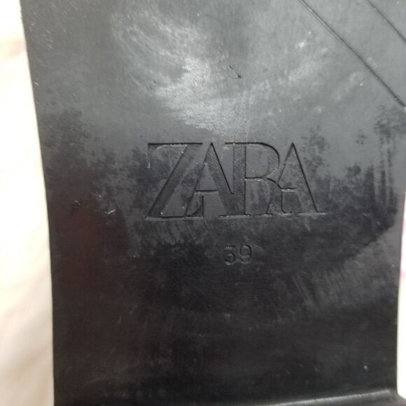 ZARA STUDDED BOOTIES. SIZE EURO 39. - Picture 10 of 12